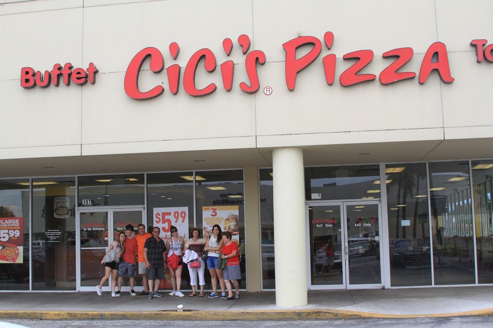 Cicis Pizza