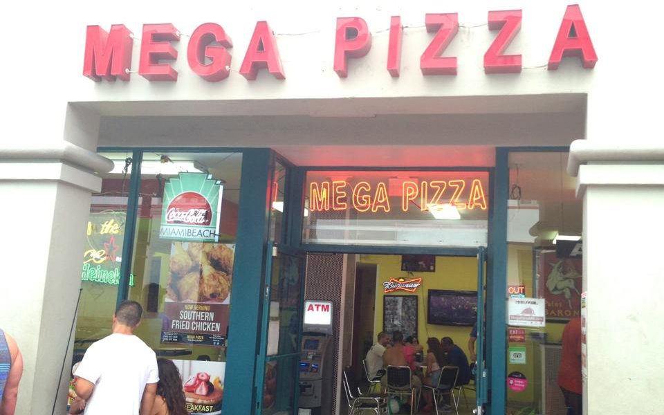 Mega Pizza